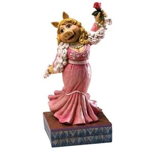 Enesco Disney Traditions Designed by Jim Shore Miss Piggy (The Muppet Show)
